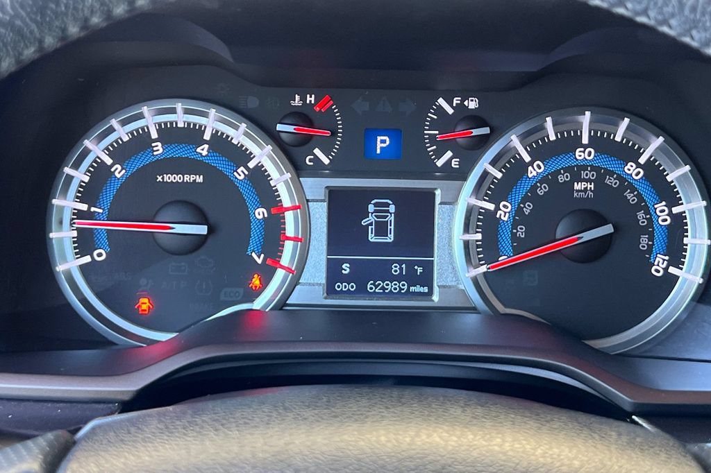Certified 2018 Toyota 4Runner SR5 AWD/4WD image 26