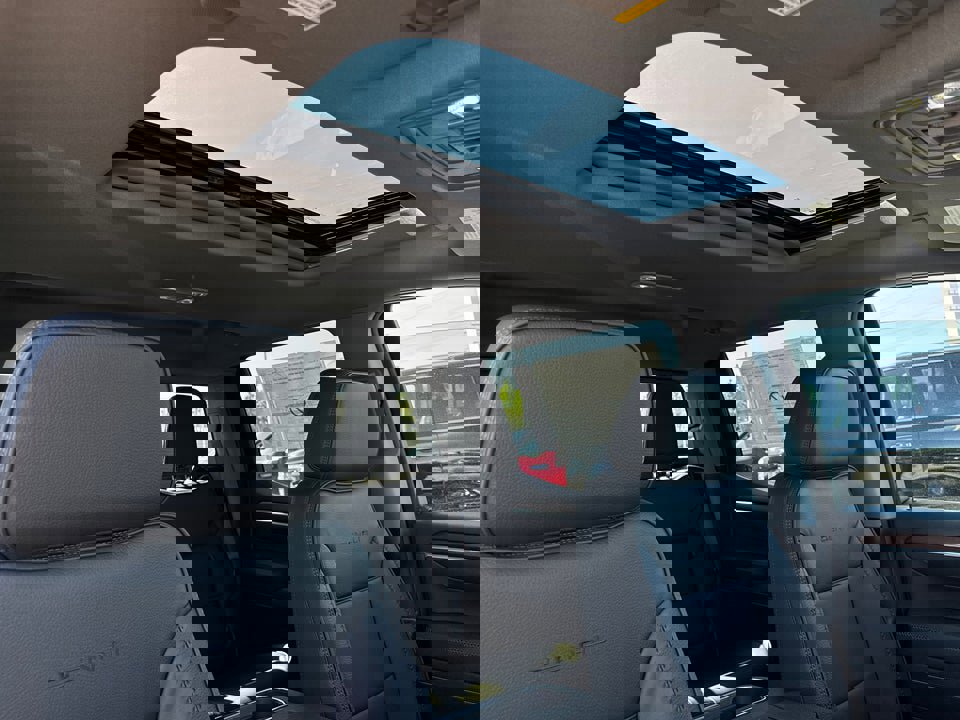 Used 2025 GMC Sierra 1500 Denali image 14