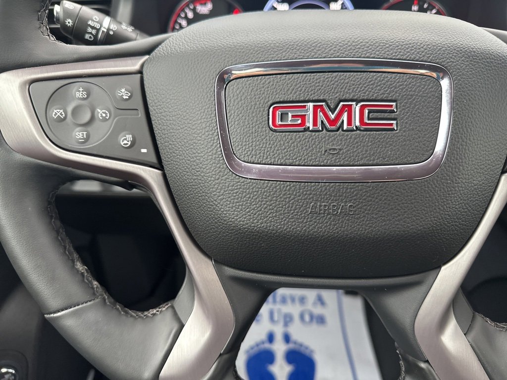 Used 2023 GMC Acadia AT4 w/ Technology Package image 17