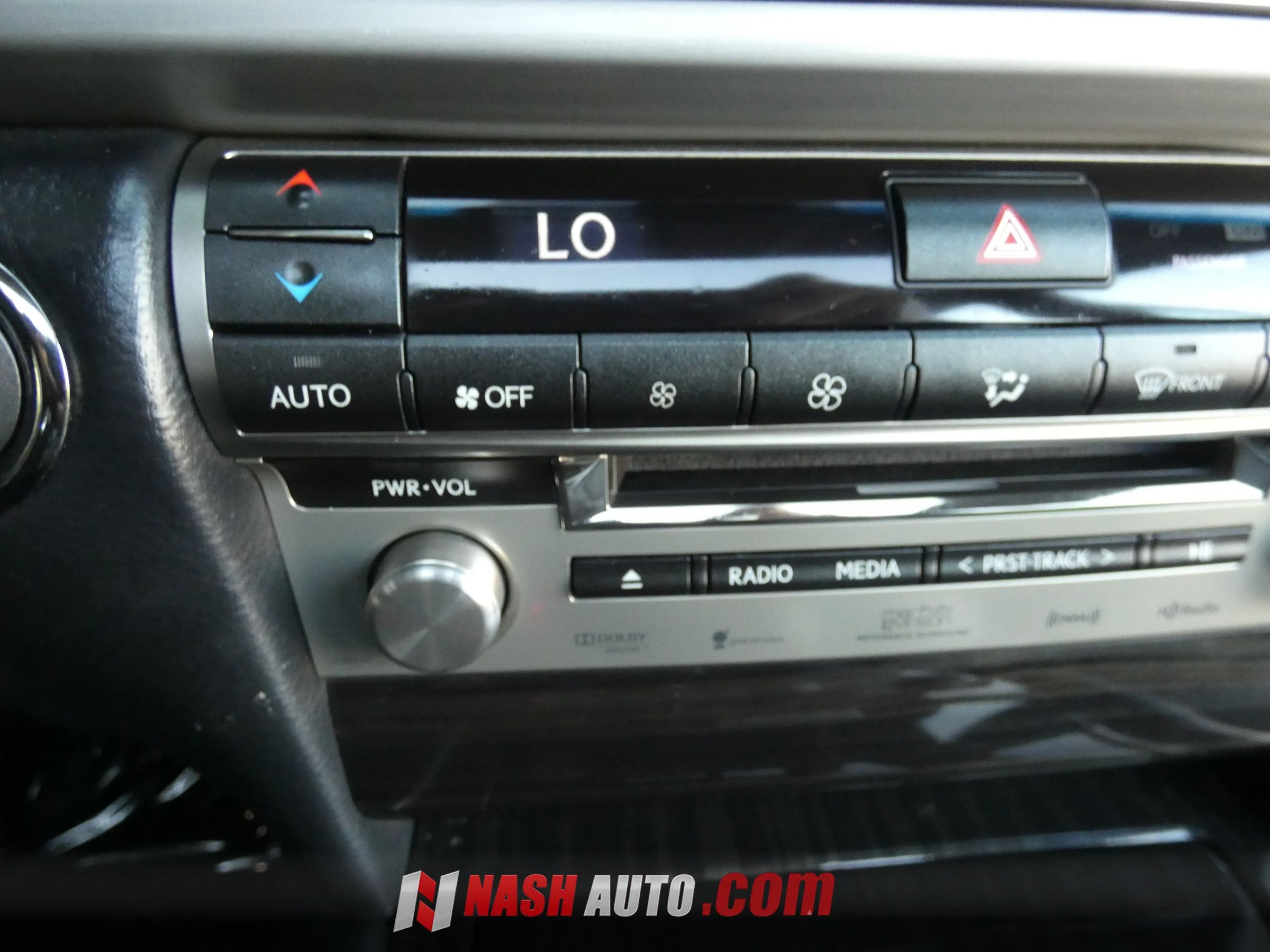 Used 2013 Lexus LS 460 w/ Ultra Luxury Pkg RWD image 62