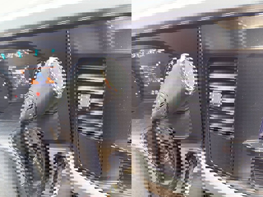 New 2026 Ford F550 4x4 Regular Cab Super Duty image 24