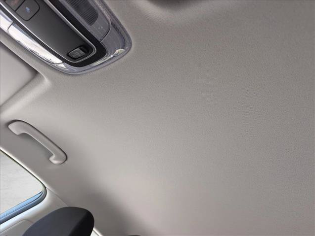 New 2027 Hyundai Kona SE FWD image 20