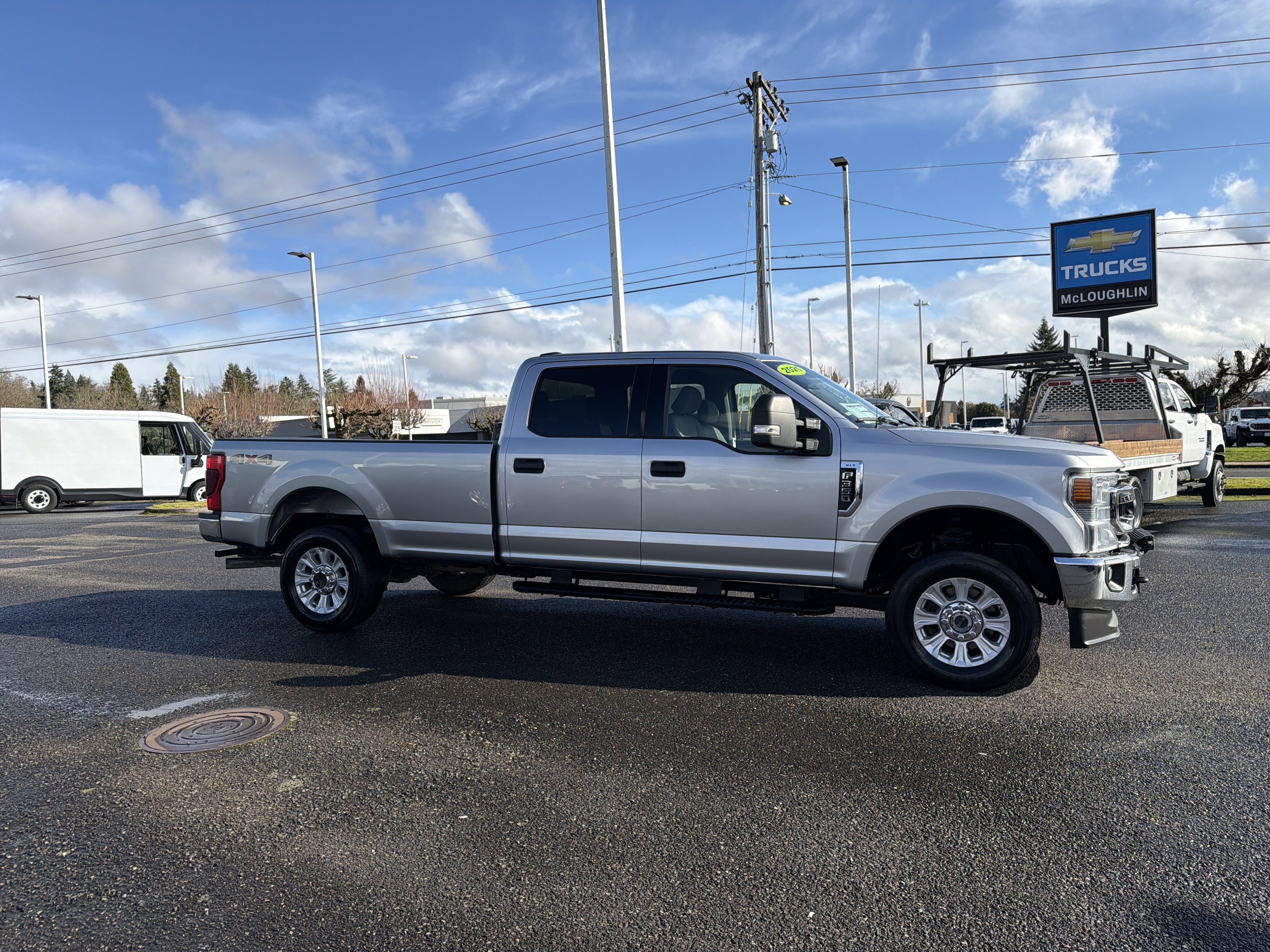 Used 2021 Ford F350 XLT w/ XLT Value Package image 7