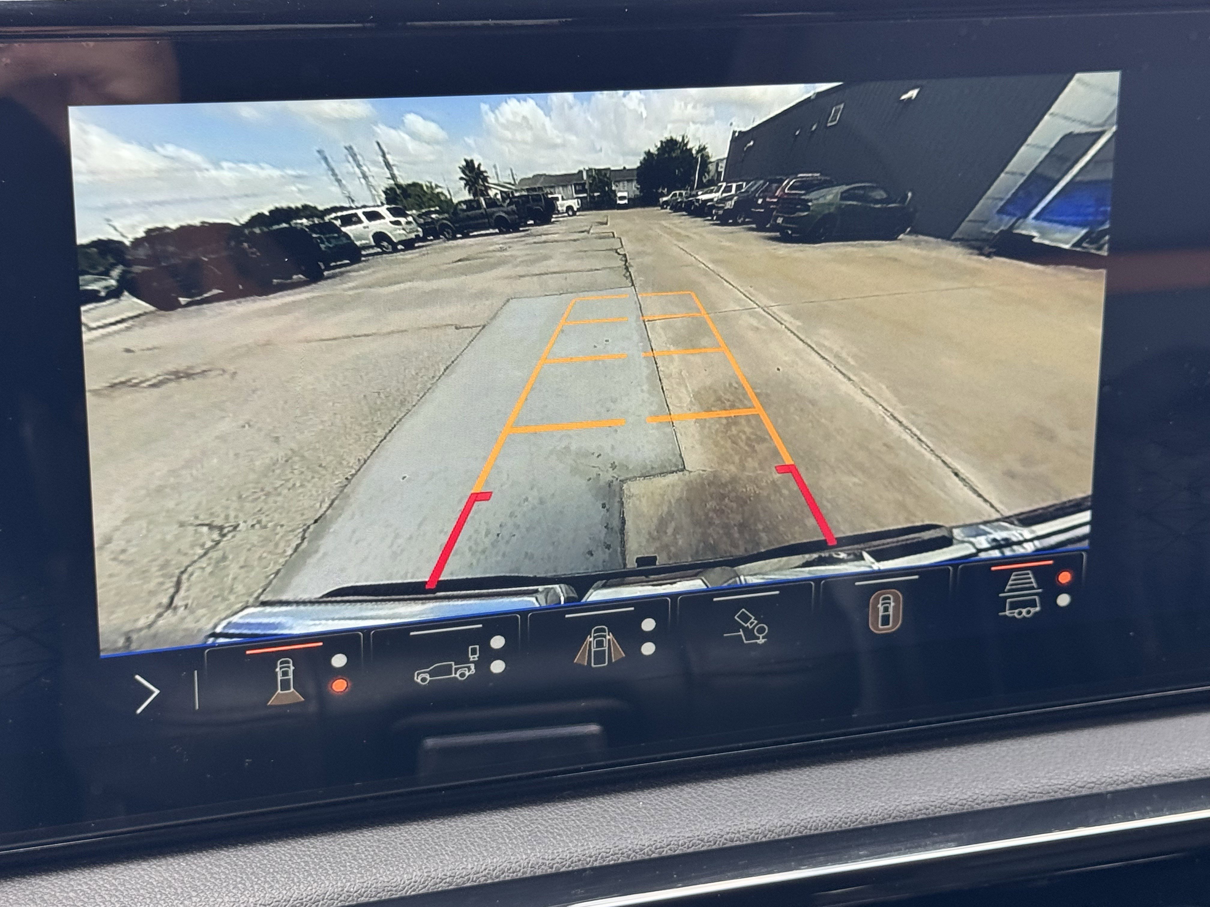 Used 2025 GMC Sierra 1500 AT4 w/ AT4 Premium Package image 20