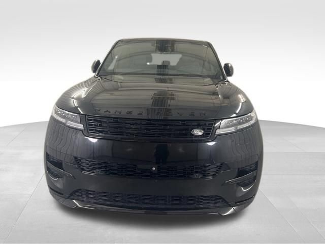 Used 2024 Land Rover Range Rover Sport Dynamic SE image 2