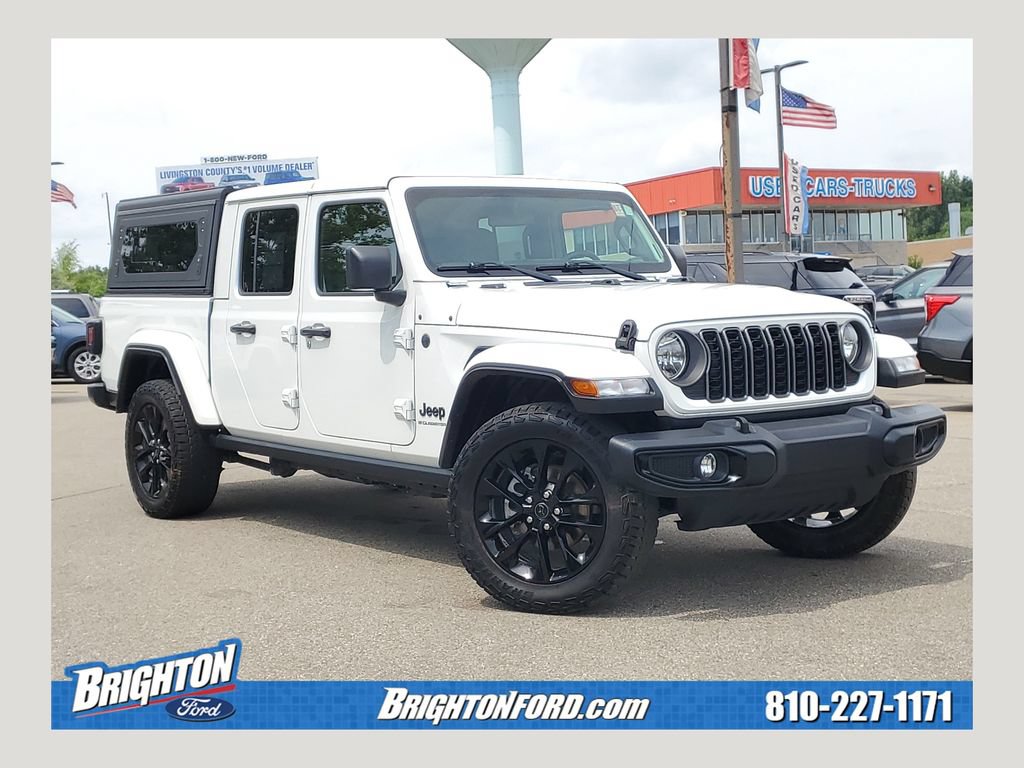 Used 2025 Jeep Gladiator Sport AWD/4WD image 1