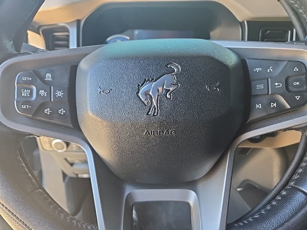 Used 2022 Ford Bronco Wildtrak image 12