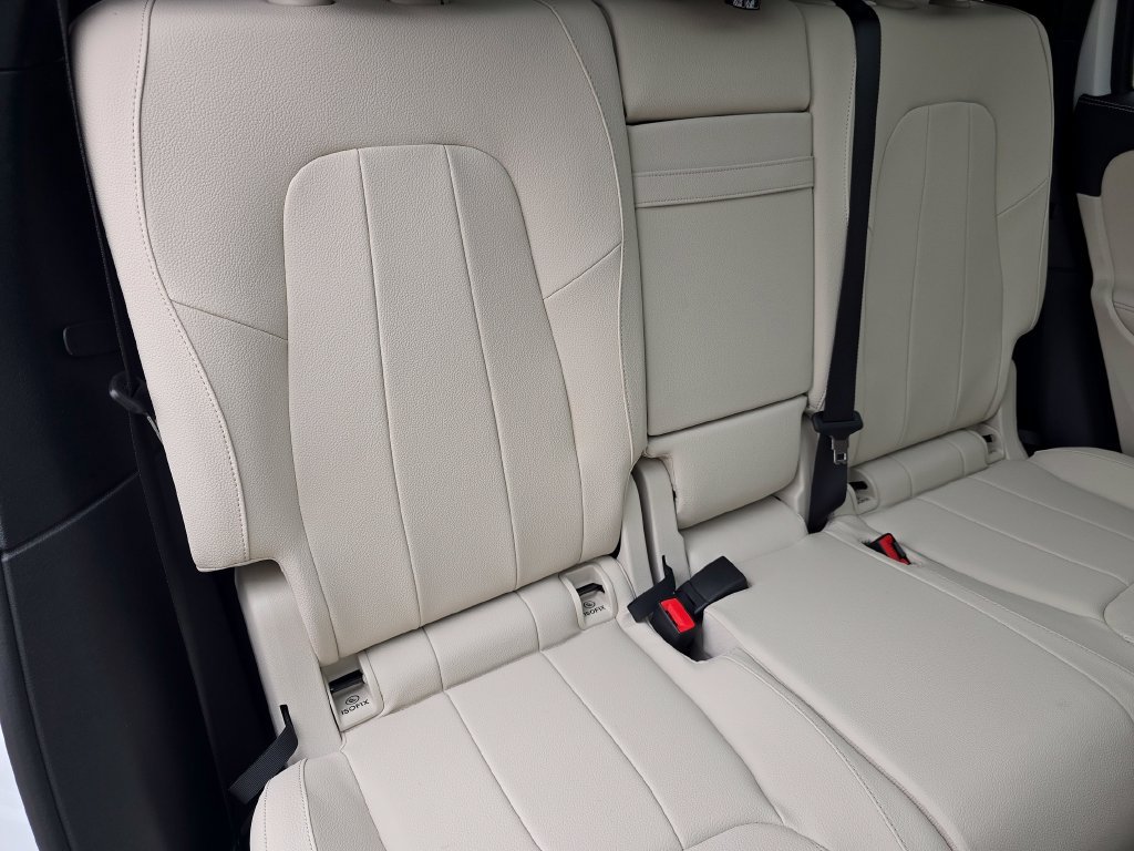 New 2026 Mercedes-Benz GLB 250 4MATIC image 19