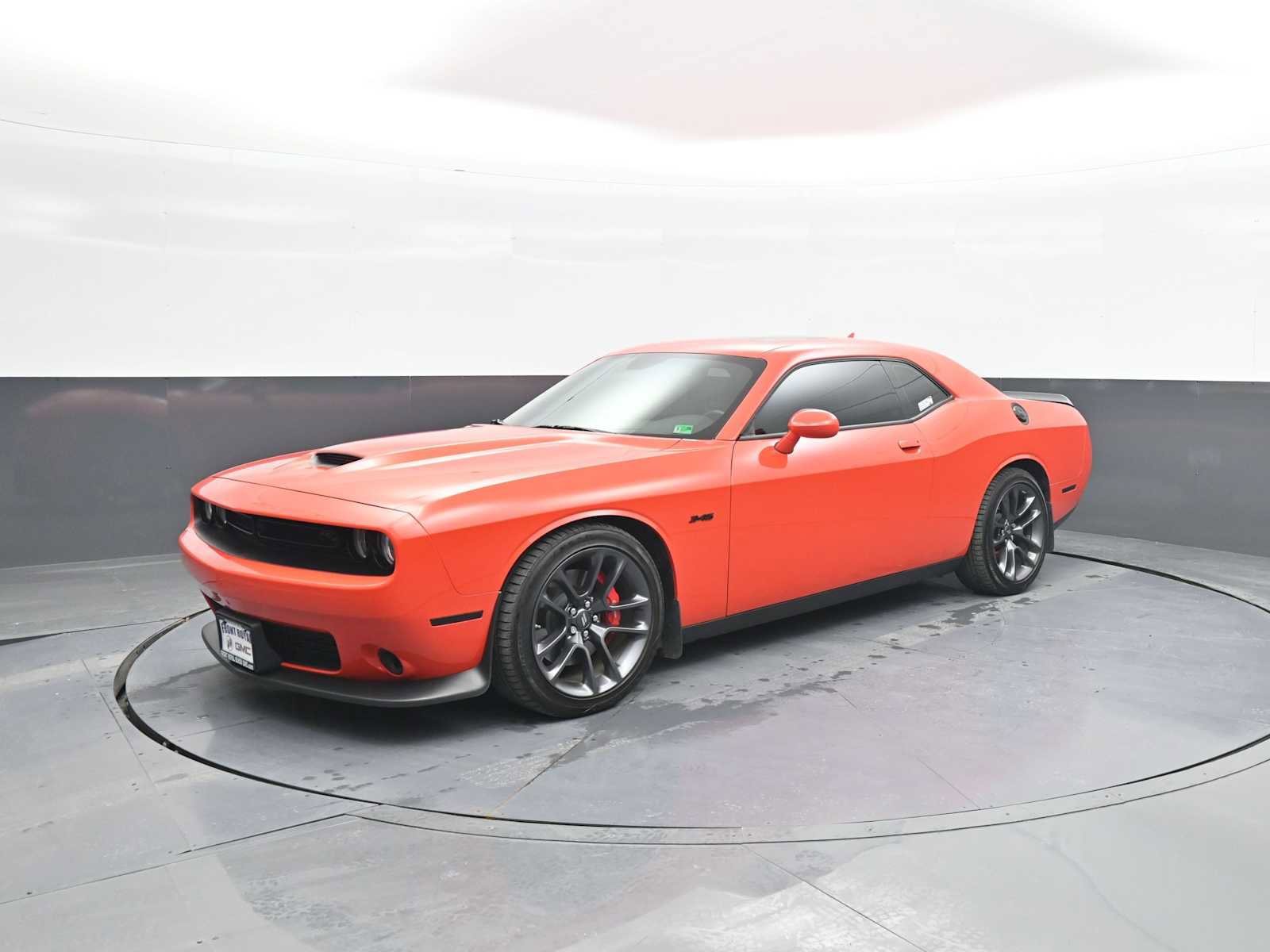 Used 2023 Dodge Challenger R/T image 4