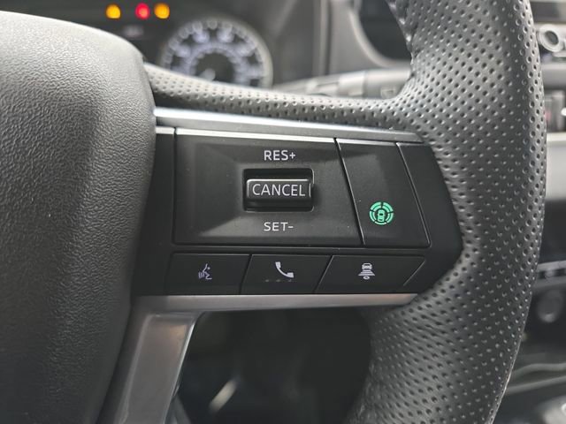 Used 2025 Mitsubishi Outlander SE image 35