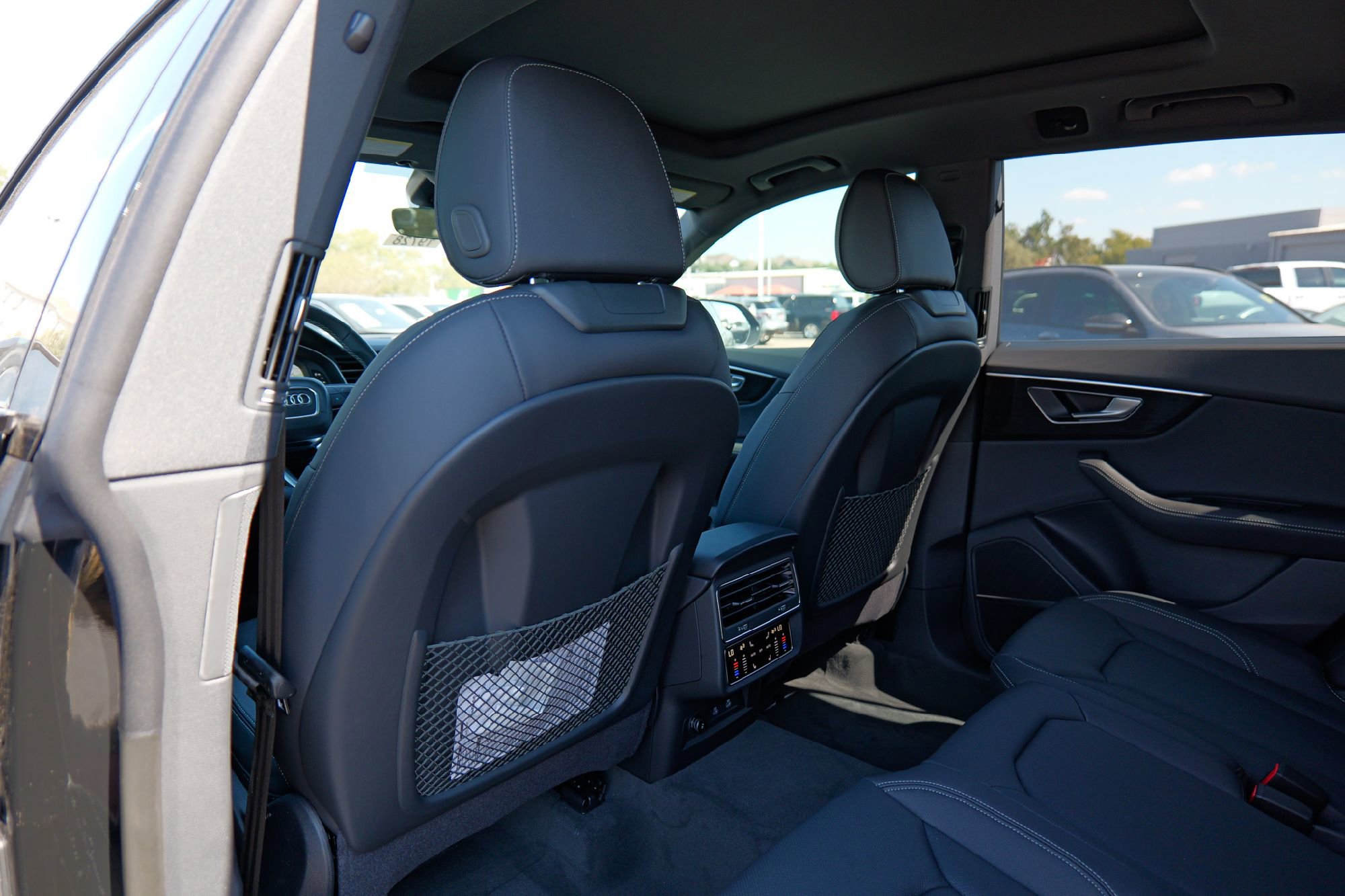 New 2026 Audi Q8 Premium Plus image 29