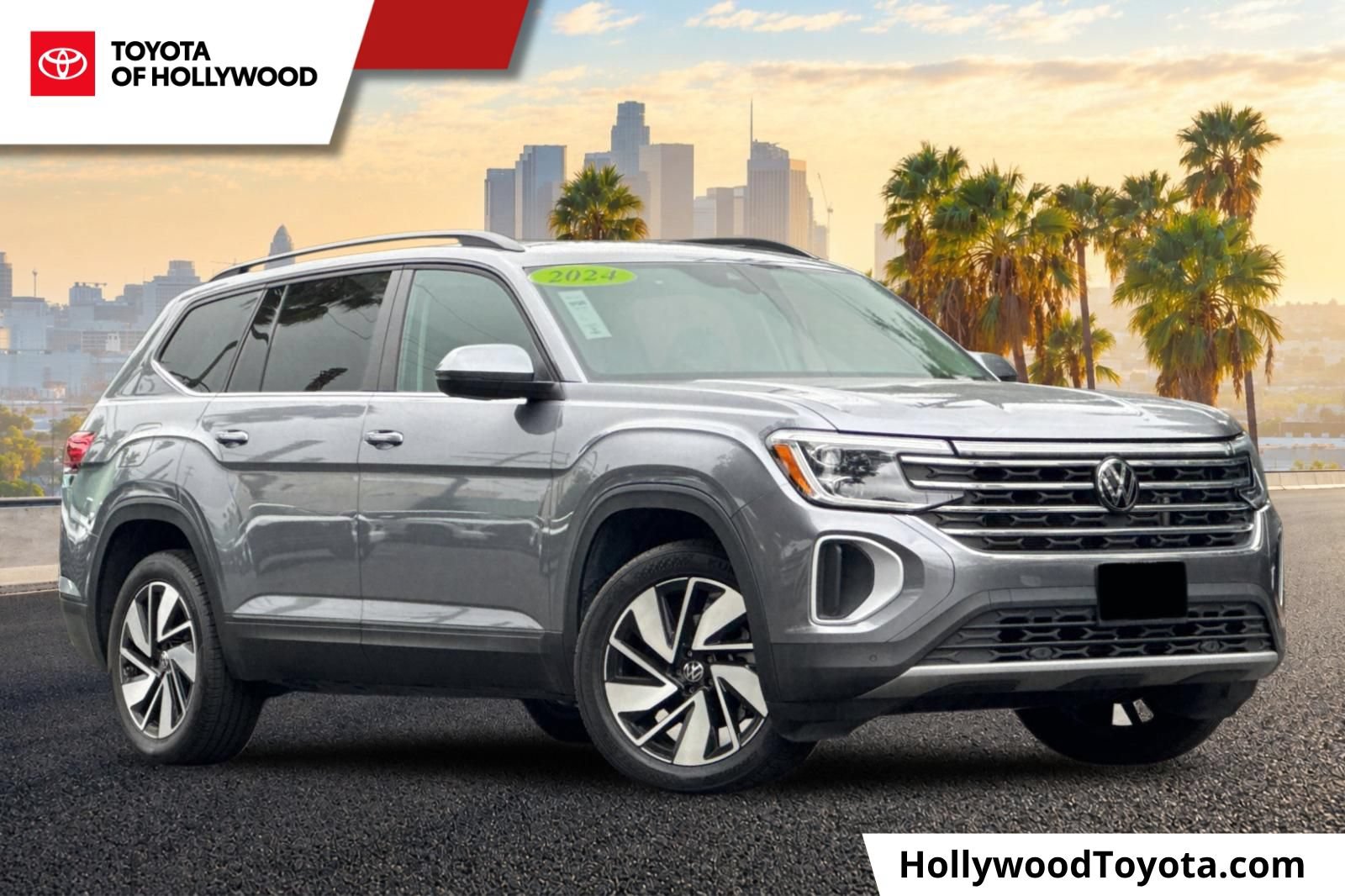 Used 2024 Volkswagen Atlas SE FWD image 1