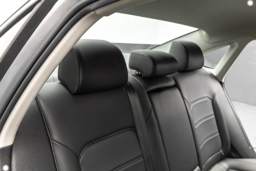 Used 2020 Volkswagen Passat 2.0T SE image 28