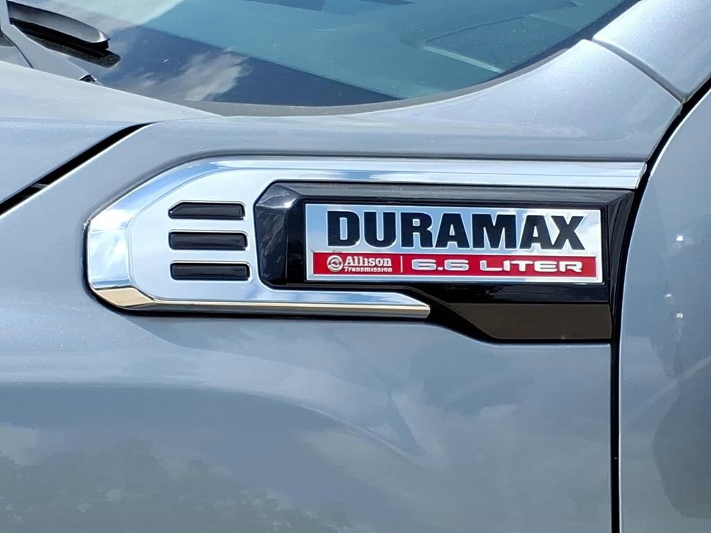 New 2026 GMC Sierra 2500 Denali w/ Denali Reserve Package image 10