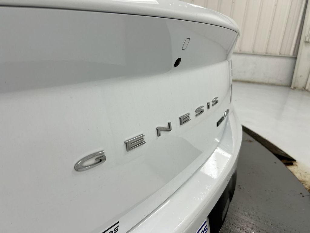 Used 2024 Genesis G70 3.3T Advanced image 27