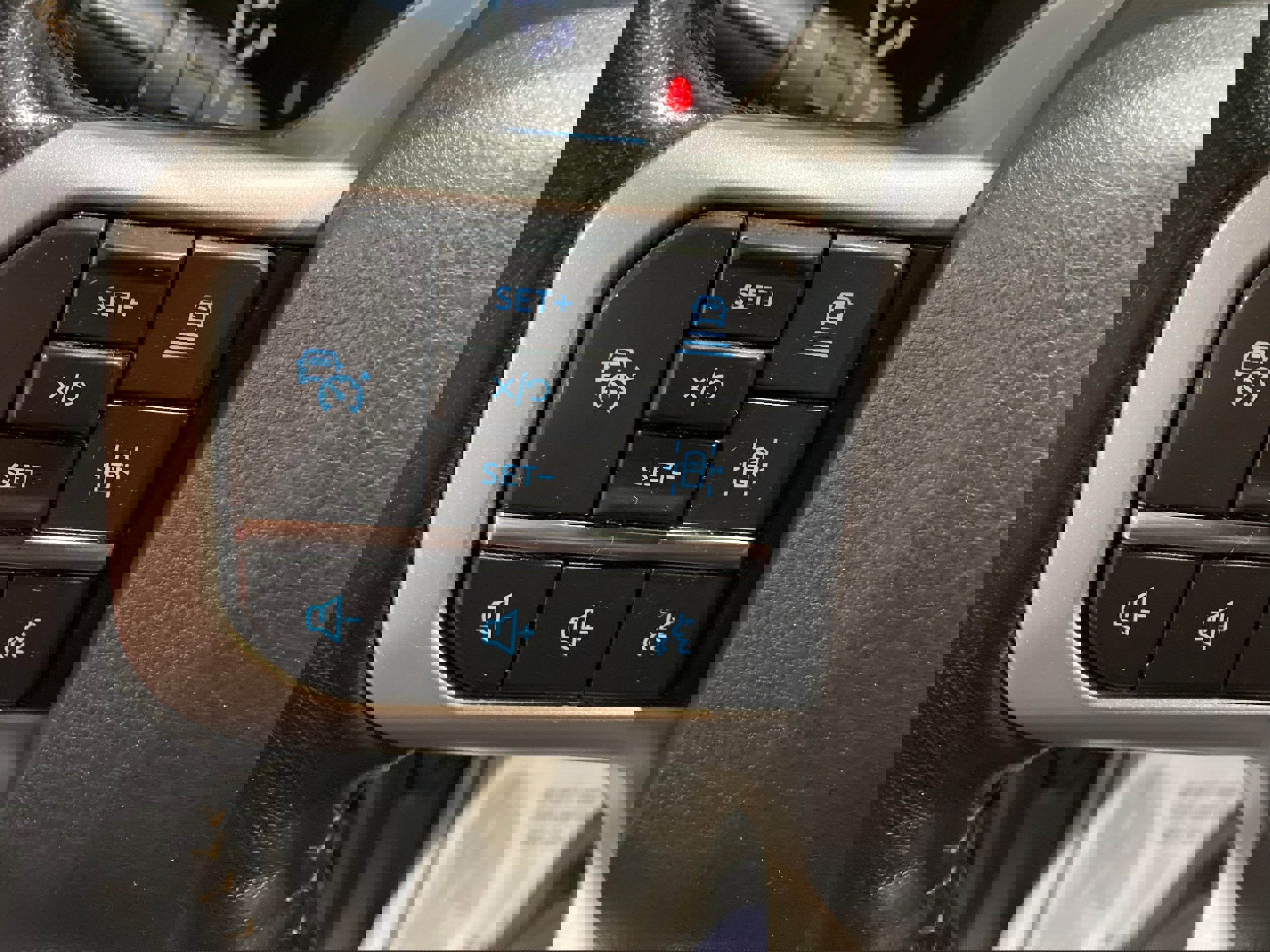 Used 2022 Ford Expedition Max XLT image 28