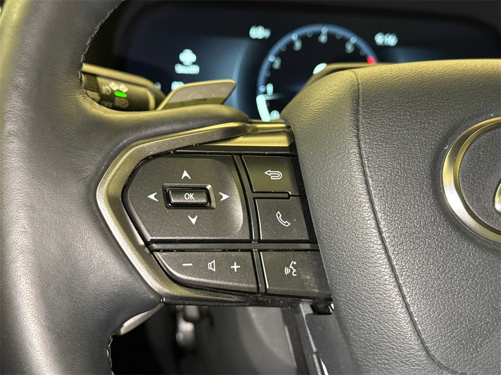 Used 2024 Lexus GX 550 image 31