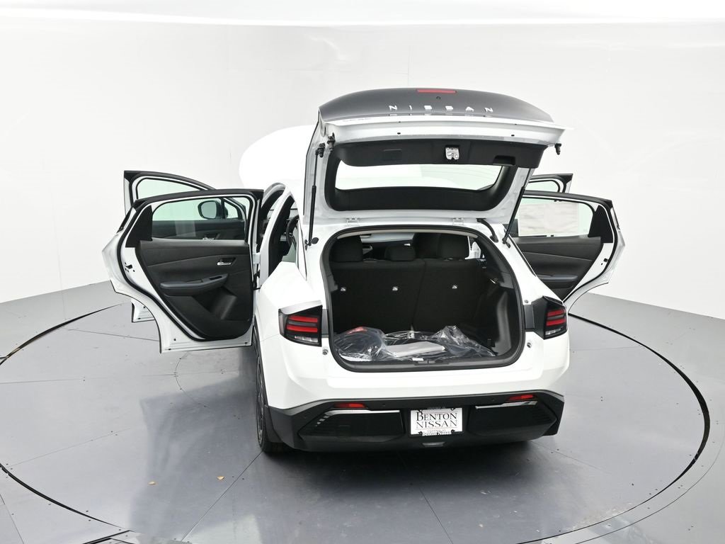 New 2026 Nissan Leaf image 23