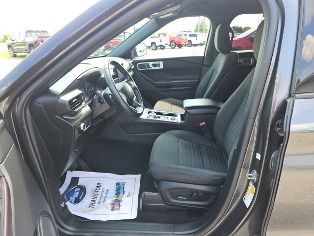 Used 2020 Ford Explorer XLT w/ Class III Trailer Tow Package AWD/4WD image 23