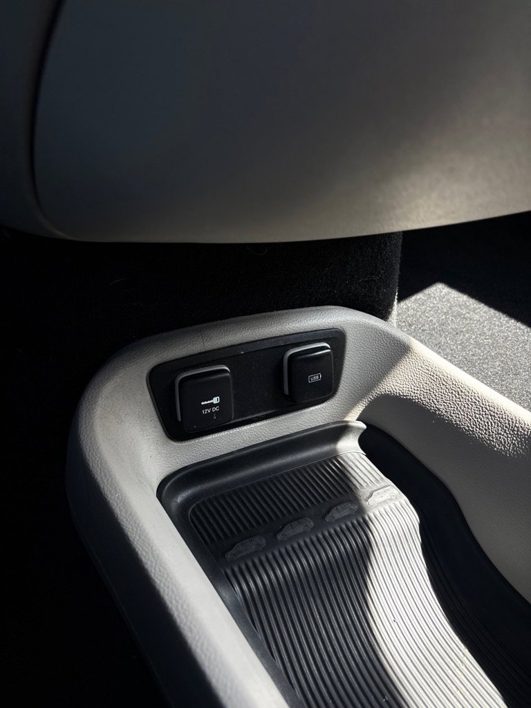 Used 2018 Chrysler Pacifica Touring Plus image 21