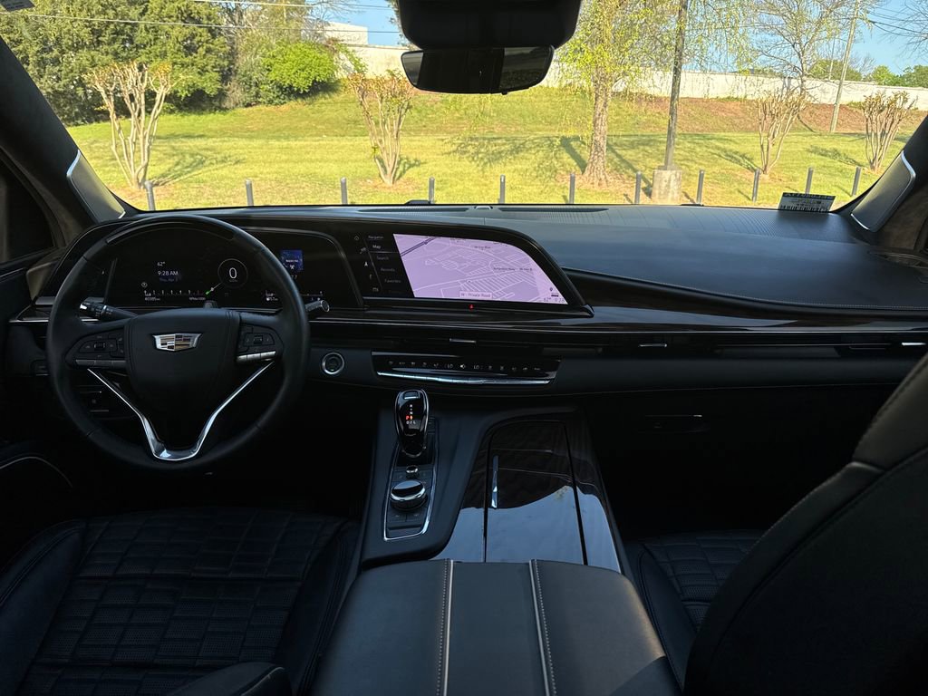 Used 2024 Cadillac Escalade Sport Platinum image 13