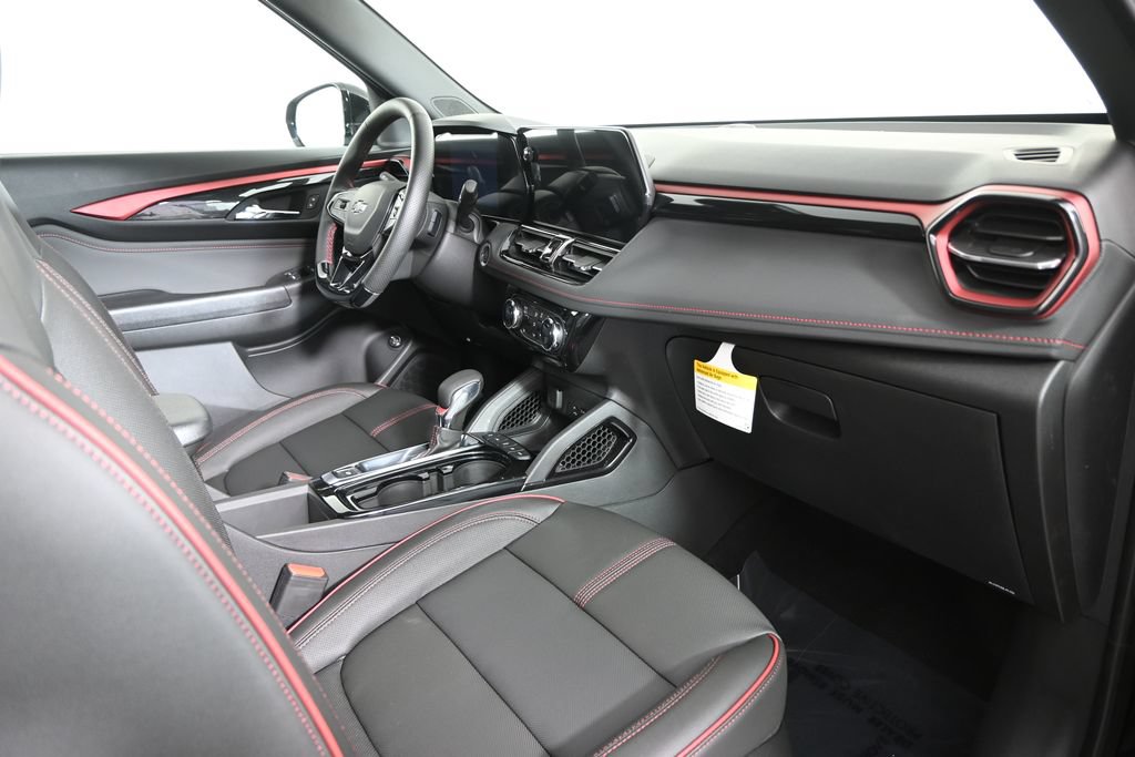 New 2026 Chevrolet TrailBlazer RS w/ Convenience Package AWD/4WD image 14