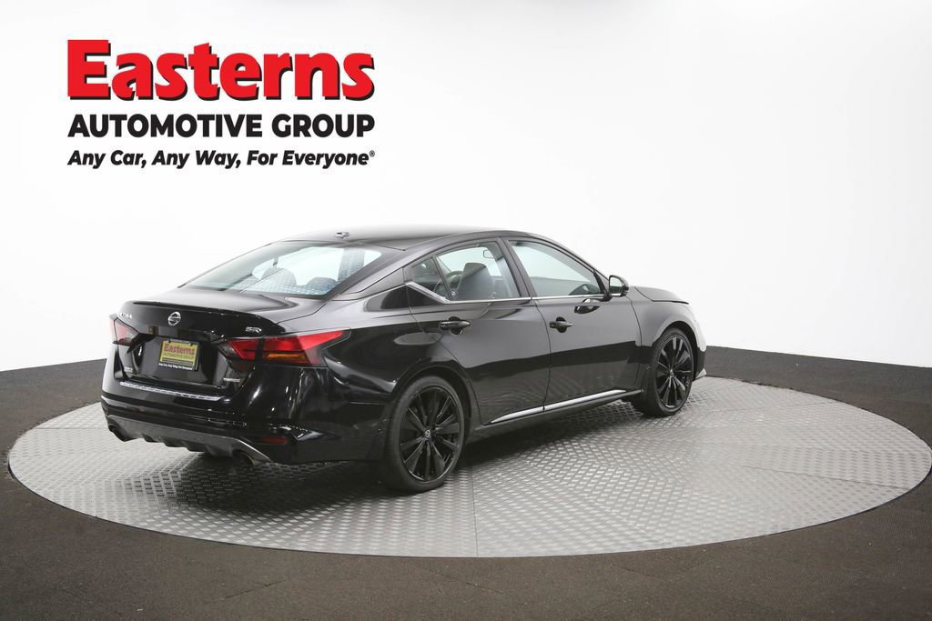 Used 2022 Nissan Altima 2.0 SR FWD image 41