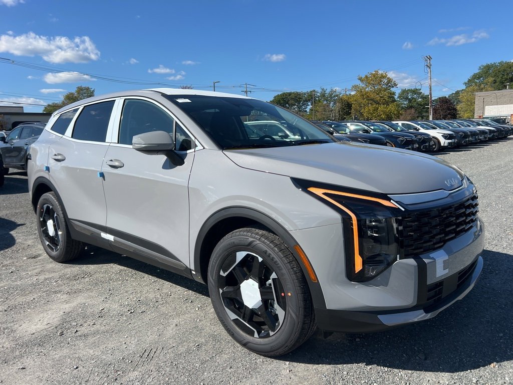 New 2026 Kia Sportage S image 5