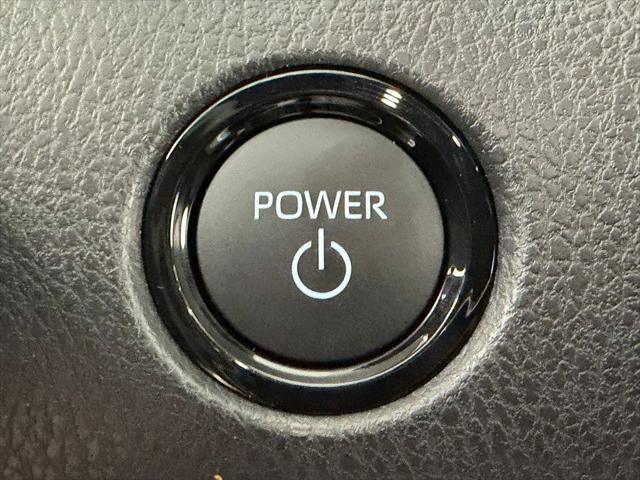 Used 2026 Toyota Camry SE FWD image 28