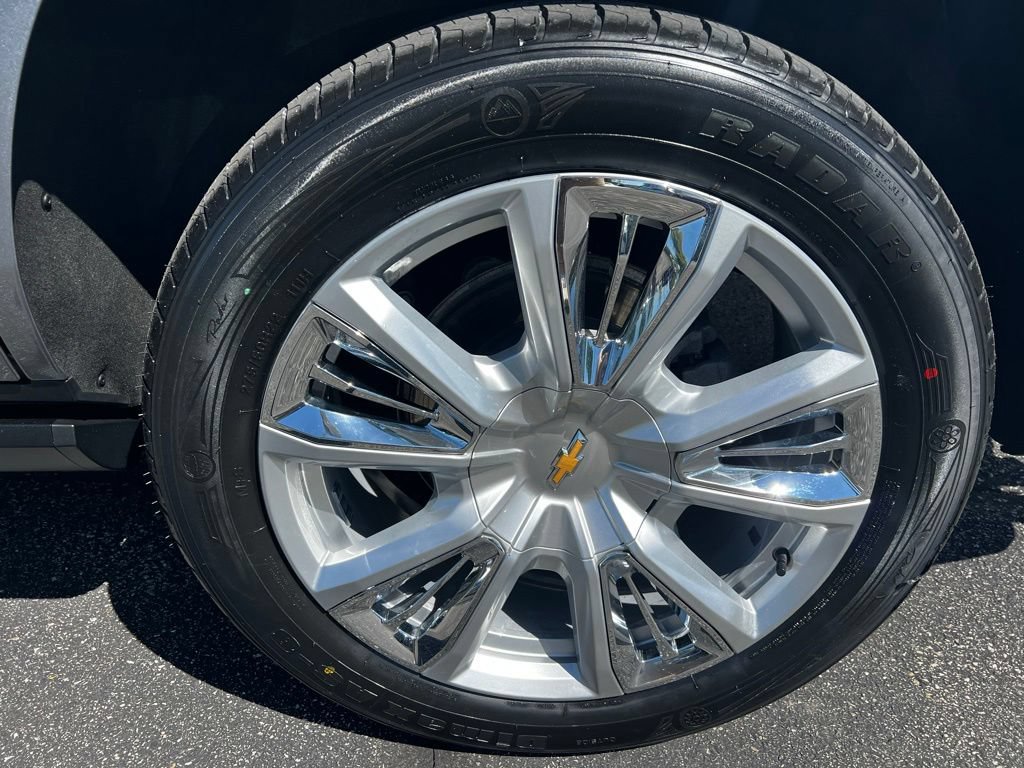 Used 2023 Chevrolet Tahoe High Country AWD/4WD image 15