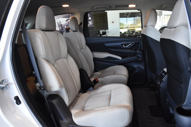 Used 2024 Subaru Ascent Premium w/ Convenience Package image 28