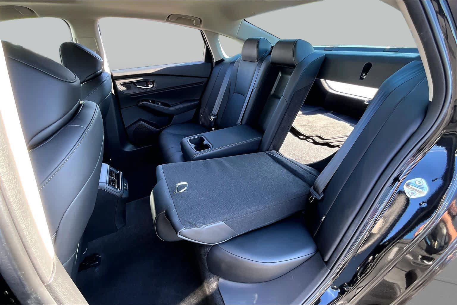Used 2023 Honda Accord Touring image 21