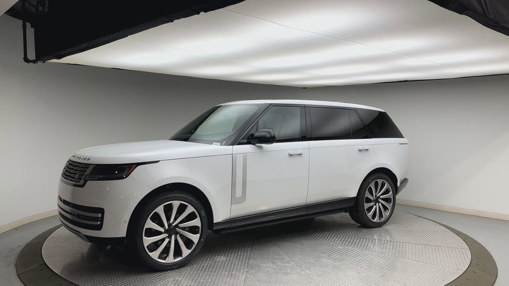 New 2026 Land Rover Range Rover Long Wheelbase Autobiography image 6
