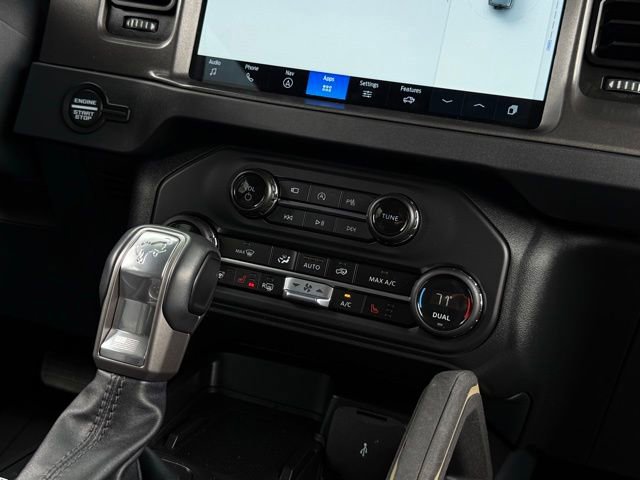 Used 2025 Ford Bronco Badlands AWD/4WD image 29