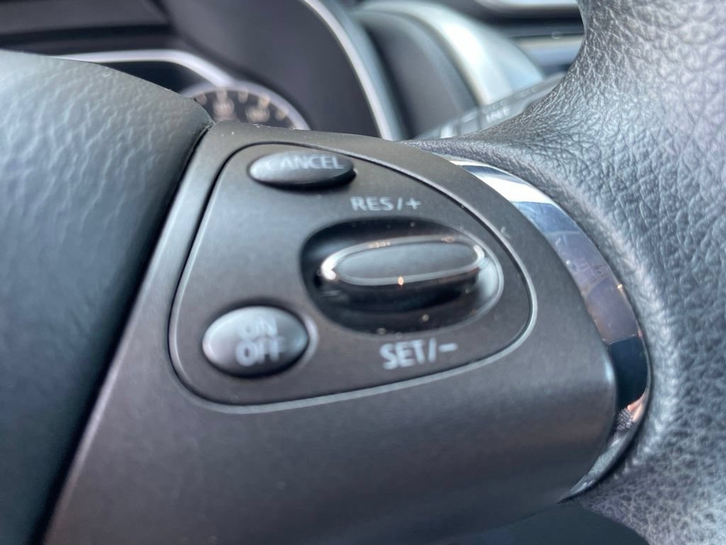 Used 2021 Nissan Murano S FWD image 16