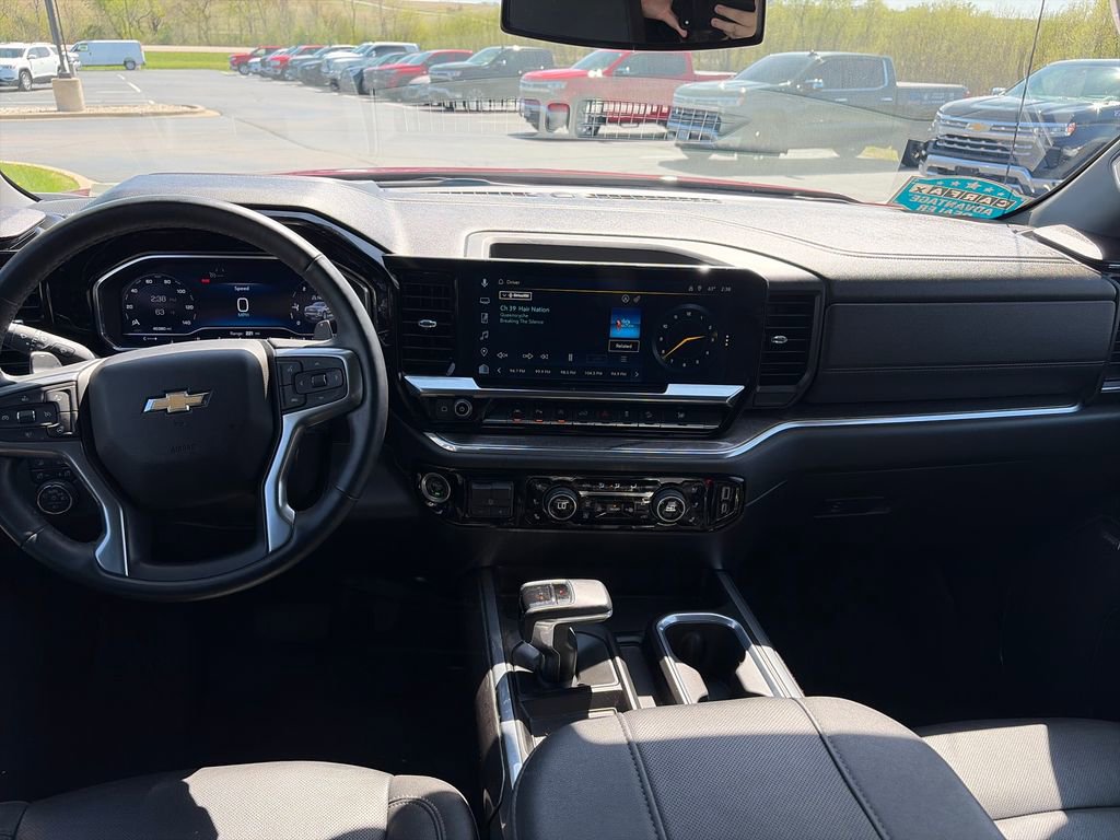 Certified 2023 Chevrolet Silverado 1500 LTZ AWD/4WD image 11