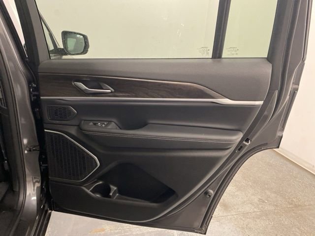 New 2026 Jeep Grand Cherokee L Limited image 27