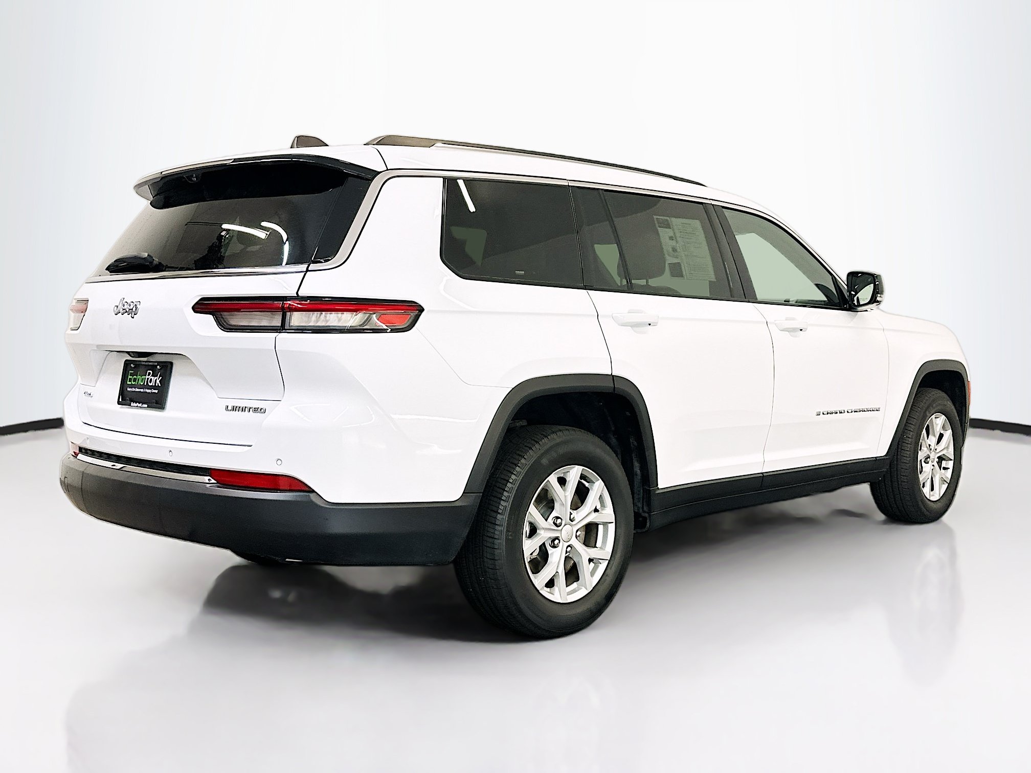 Used 2023 Jeep Grand Cherokee L Limited w/ Luxury Tech Group II AWD/4WD image 9