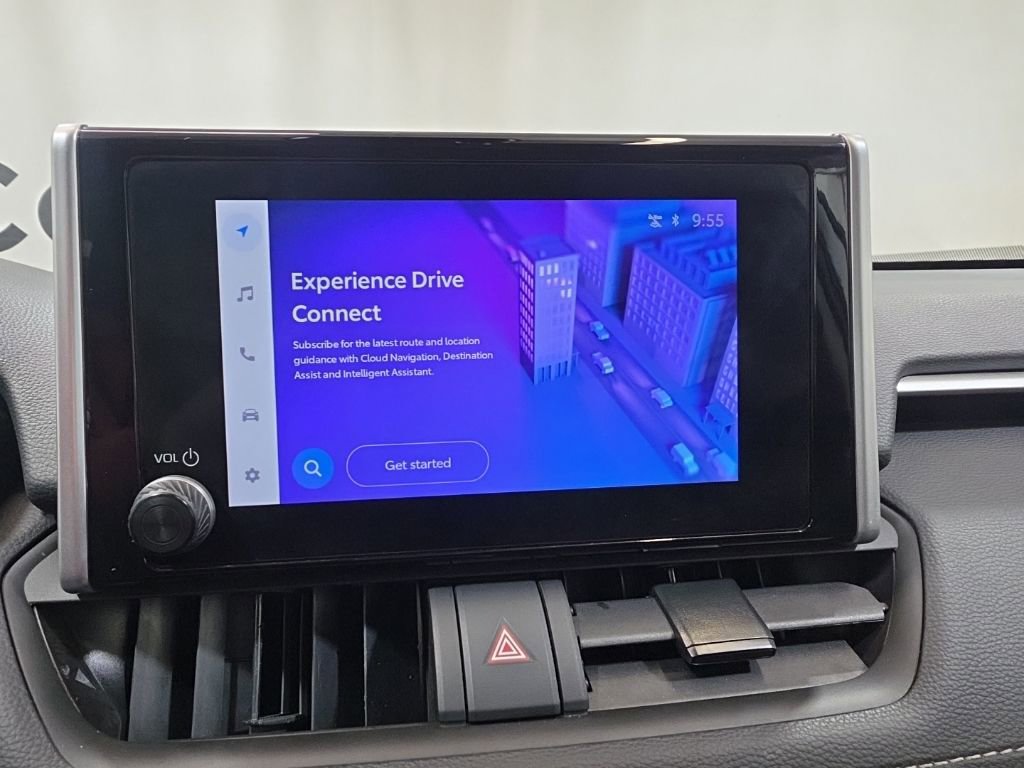 Used 2025 Toyota RAV4 LE image 28