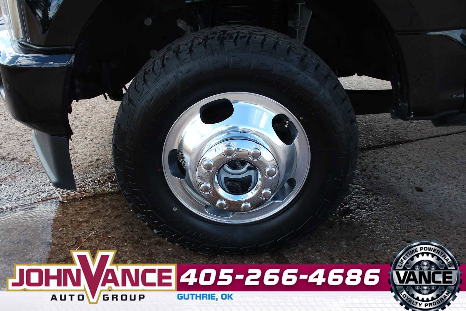 Used 2022 Ford F350 Platinum image 15