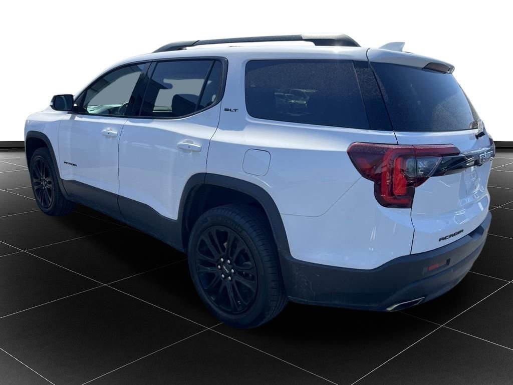 Used 2023 GMC Acadia SLT w/ Elevation Edition FWD image 3