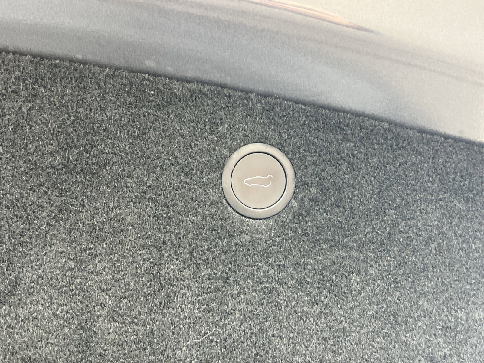 Used 2023 Tesla Model X Plaid image 24