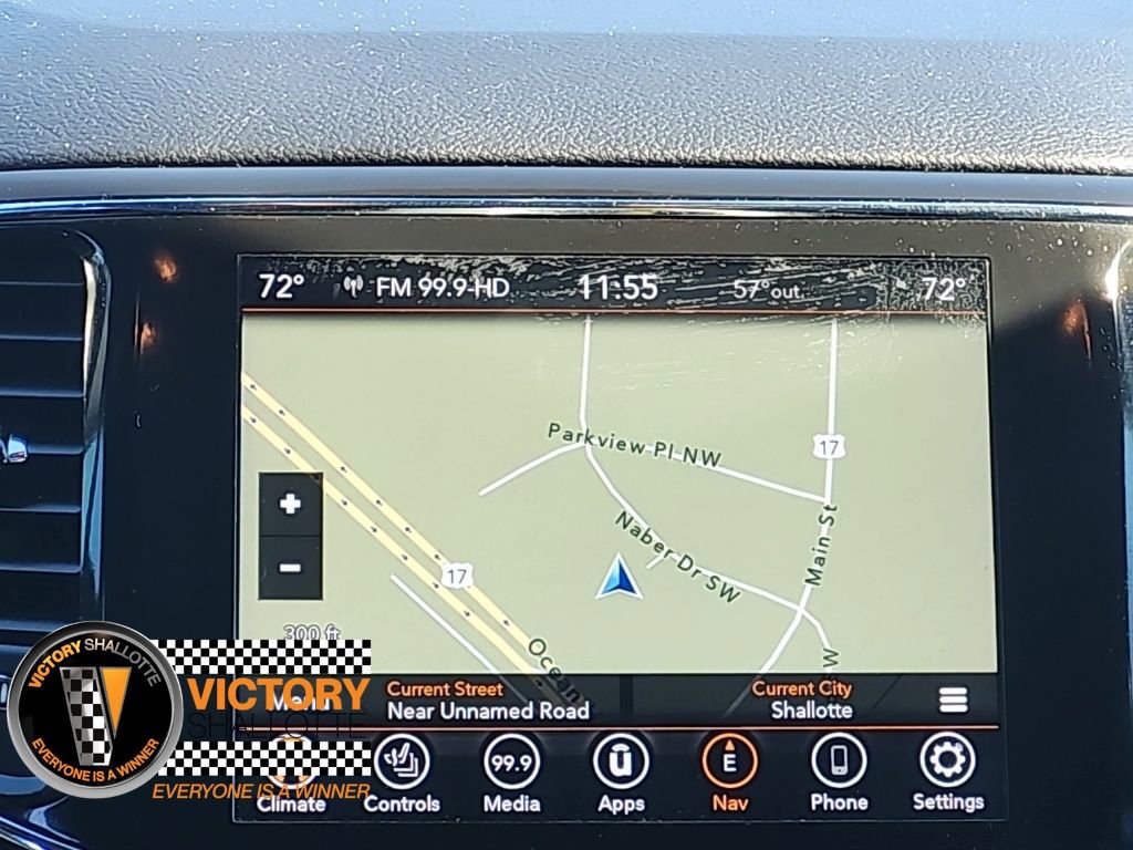 Certified 2022 Jeep Grand Cherokee Laredo X image 4