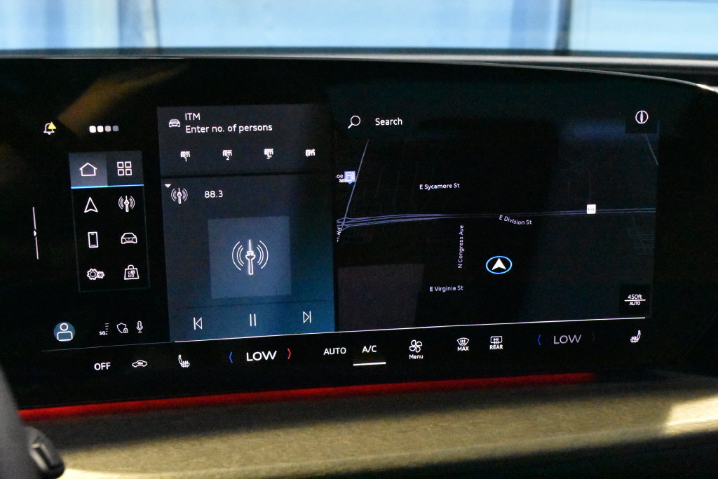 Certified 2025 Audi Q5 Premium Plus w/ Premium Plus AWD/4WD image 10