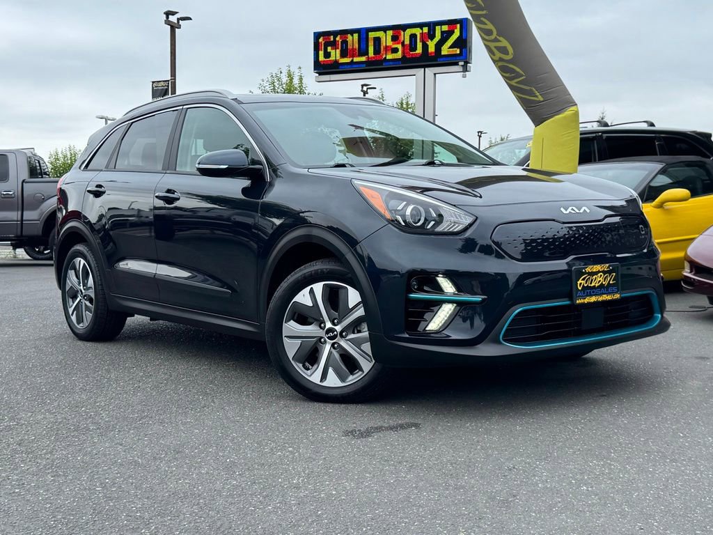 Used 2022 Kia Niro EX Premium w/ Cold Weather Package