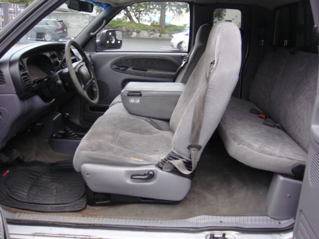 Used 2001 Dodge Ram 2500 Truck 4x4 Quad Cab image 11