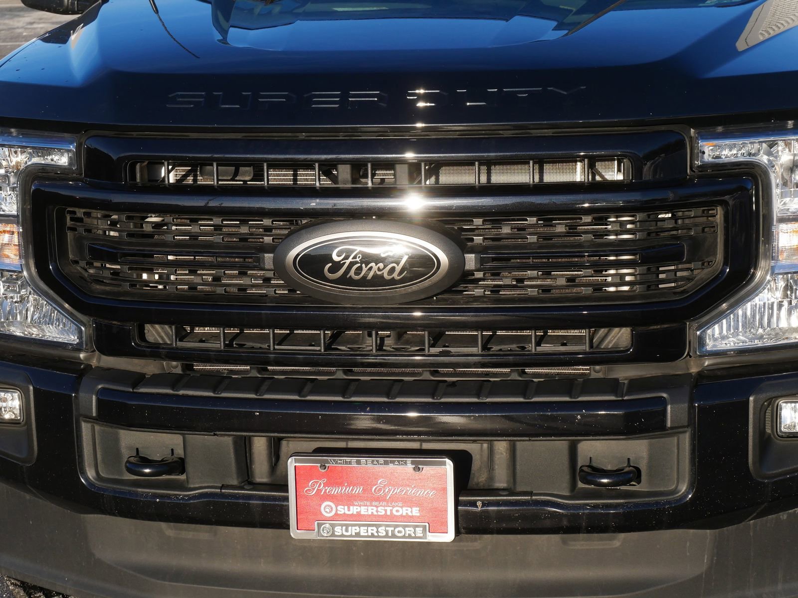 Used 2022 Ford F350 XLT w/ Black Appearance Package image 8