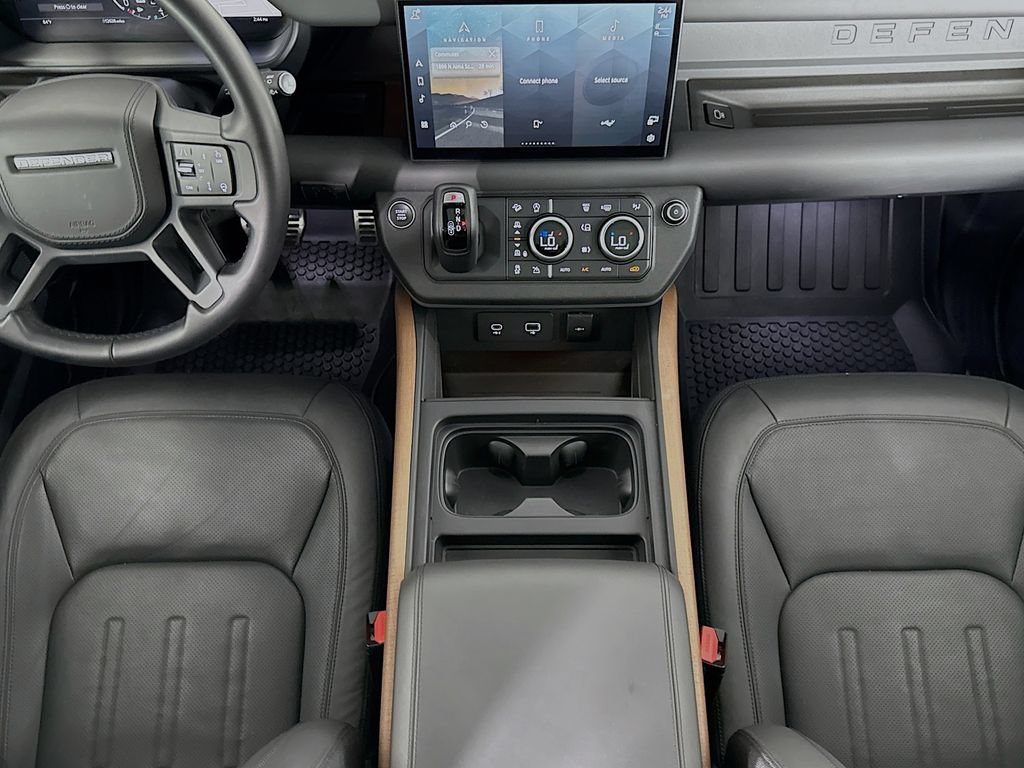Certified 2024 Land Rover Defender 110 X AWD/4WD image 16
