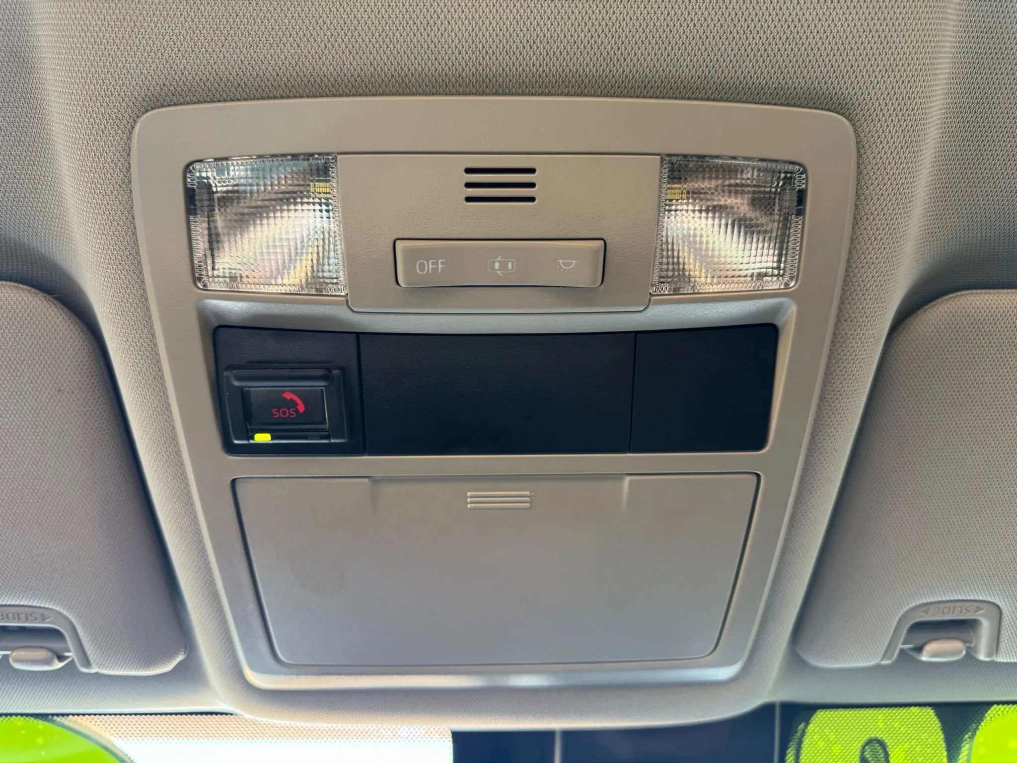 Used 2020 Toyota Tacoma SR image 16