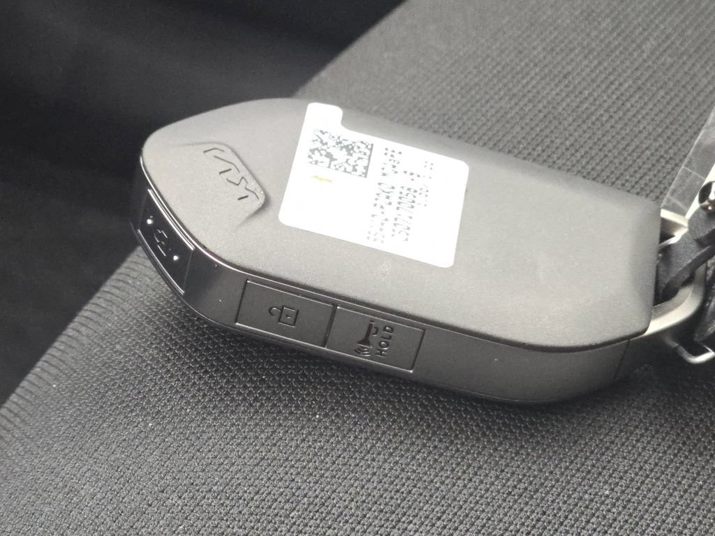 Used 2026 Kia Sorento LX FWD image 31